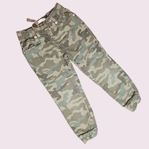 Levi's Boys Camouflage Jogger Pants Size 5